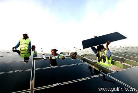 迪拜太阳能公园项目并网发电