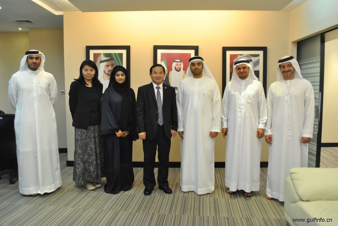 驻迪拜总领馆与迪拜旅游与商务推广局举行会谈