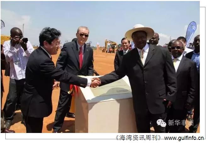 乌干达总统称赞中国支持该国基础设施建设