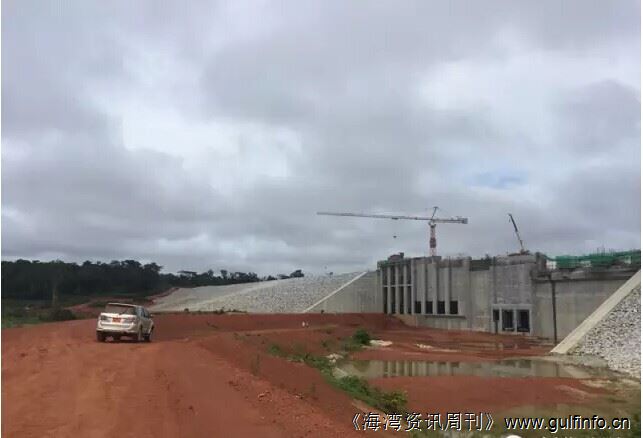 中国公司承建喀麦隆最大水坝缓解喀供电紧张状况