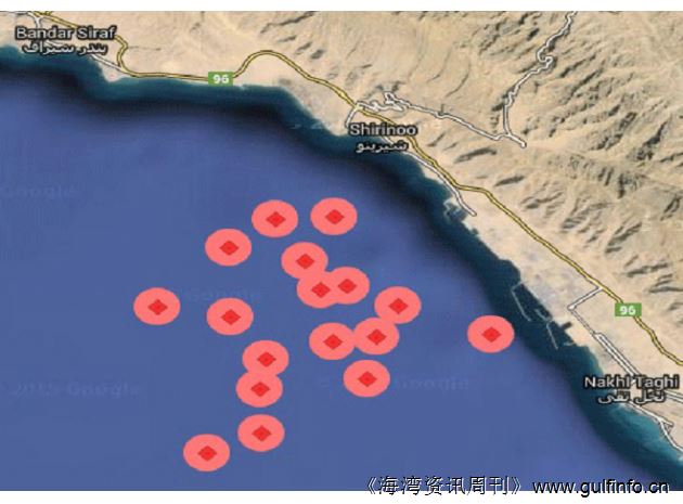 还记得伊朗海岸停靠的巨型油轮吗？它们开始行动了