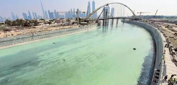 迪拜迎来历史性的时刻,总投资20亿Dh迪拜人工运河开始注水