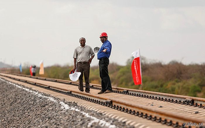 东非需要1千亿美元弥补基础设施缺口, 望优先引入铁路和能源投资